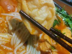 鳕鱼泡芙-太子浓心招牌炸酱小锅米线(兰州中心店)
