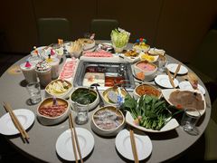-海底捞火锅(金山百联店)