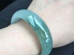 -华夏典当行(龙德广场店)