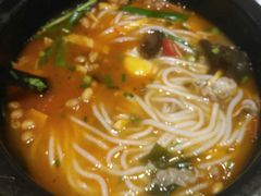 -蒙自源过桥米线(红谷滩万达店)