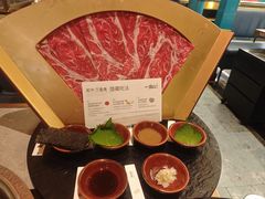 -一绪に寿喜烧(荟聚店)