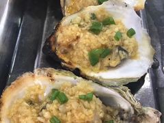 -覃记海鲜美食餐厅