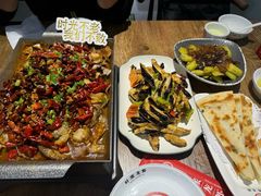 -叶派龙虾•招牌香辣蟹·海鲜(中海国际店)