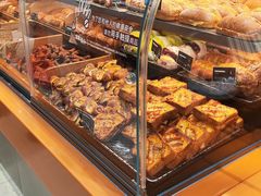 -罗森尼娜(德思勤店)