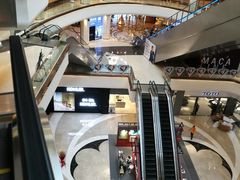 -红星美凯龙国际家居博览中心至尊mall停车场