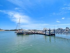 -巧克力渔家.小船海鲜胶东菜(万平口店)