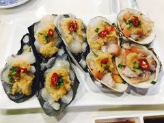 -虾弄弄海派小龙虾·牛羊蝎子火锅