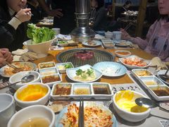 -唯成•韩国炭火烤肉 유성고기