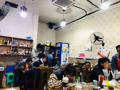 大堂-泸州酸菜豆花火锅川师店