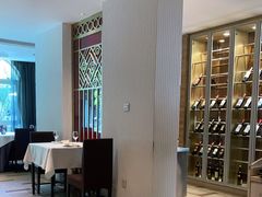 -HOMES上海本帮菜(襄阳公园店)