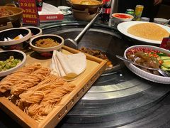-挂旗柴锅鸡(蚌山区嘉年华店)