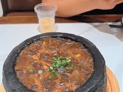 -梅利汴京烤鸭•开封豫菜地标店(东大街店)