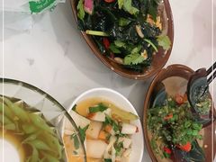 -李与白包子铺(桐梓林店)