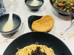 -老地方面馆(思南路店)