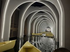 -涨巢·潮玩水疗局