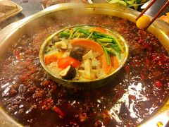 -邓莽子老火锅(中兴路总店)