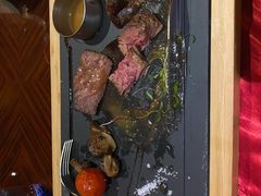 -YUE·6·西式融合餐厅(外滩六号店)