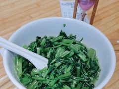 -味上湘菜馆(阿波罗店)