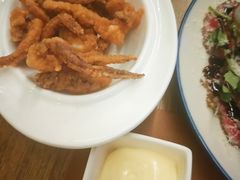 酥炸小鱿鱼-Golden Lily河内巴黎法越料理餐厅(建国西路店)