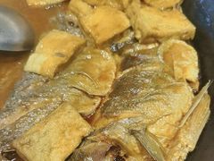 -赶海部落海鲜城(海阳路店)