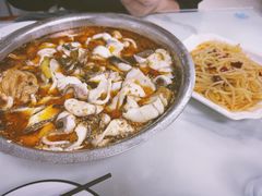 -黑皮酸菜鱼(三山街店)