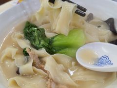 浓汤肉丝烩面-老盛昌(聚丰园店)