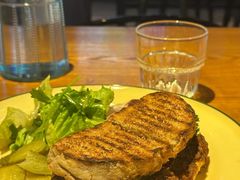 -JINNS锦时 steak&pizza(浸信会礼拜堂旧址店)