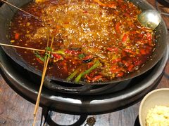 -四小区火锅·巷子里的重庆火锅(花照壁店)