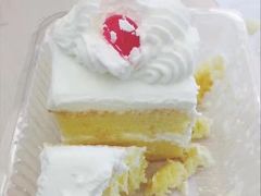 -红宝石·鲜奶小方·海派西点房(南丹店)