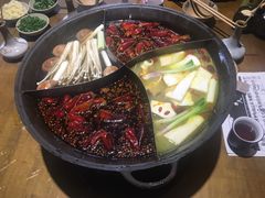 -白乐天毛肚火锅馆(南滨路店)