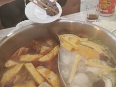 -台北吴记老锅底麻辣火锅(蓝村路店)