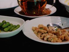 椿芽拌桃仁-HOMES上海本帮菜(襄阳公园店)