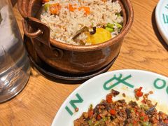 -一坐一忘云南菜(嘉里中心店)