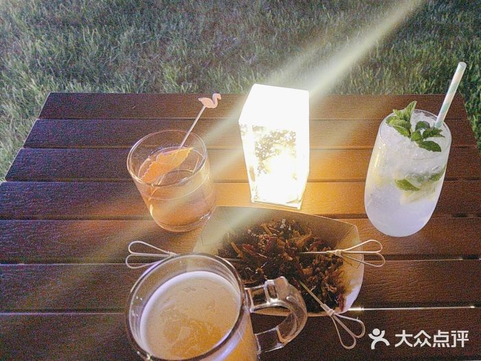 SWAG·日咖夜酒·城市露营图片