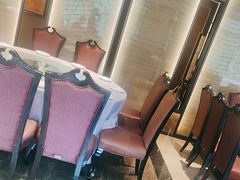 -皇饭儿餐饮管理有限公司(赞成大厦店)