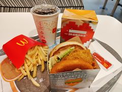 -麦当劳(1089艺术美丽中心店)