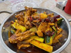 -江城燕子大排档(江汉路步行街店)