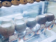 -椰爺爺·椰子冻砵仔糕