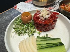 -草家酱蟹炭火烤肉店(珲春南路二店)