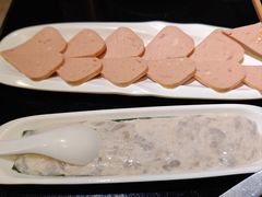 -潮汕三宝鲜牛肉火锅