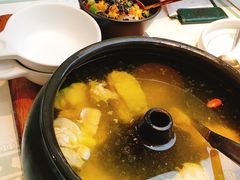 原味汽锅鸡-云海肴·汽锅鸡·云南菜(高德置地店)