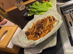 -臻牛烤肉