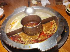 -佬土鹅肠火锅(中建大观店)