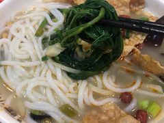 -螺小胖柳州螺蛳粉(钟楼总店)