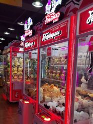 -菲菲羊乐园(临平银泰城店)