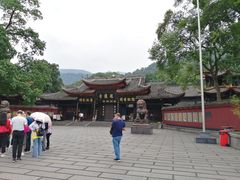 -峨眉山报国寺