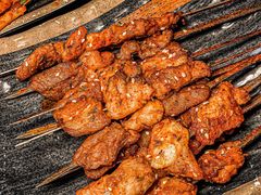 -呼吉牧蒙古烤肉·烧烤·小龙虾