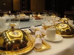 -王朝大酒店徐汇店-地面停车场