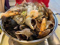 -鑫渔港海鲜本地菜·山海关浑锅(东戴河店)