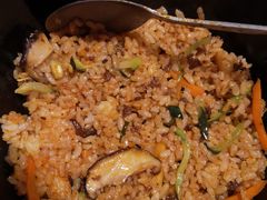 石锅拌饭-百年石锅饭·朝鲜族传统民餐